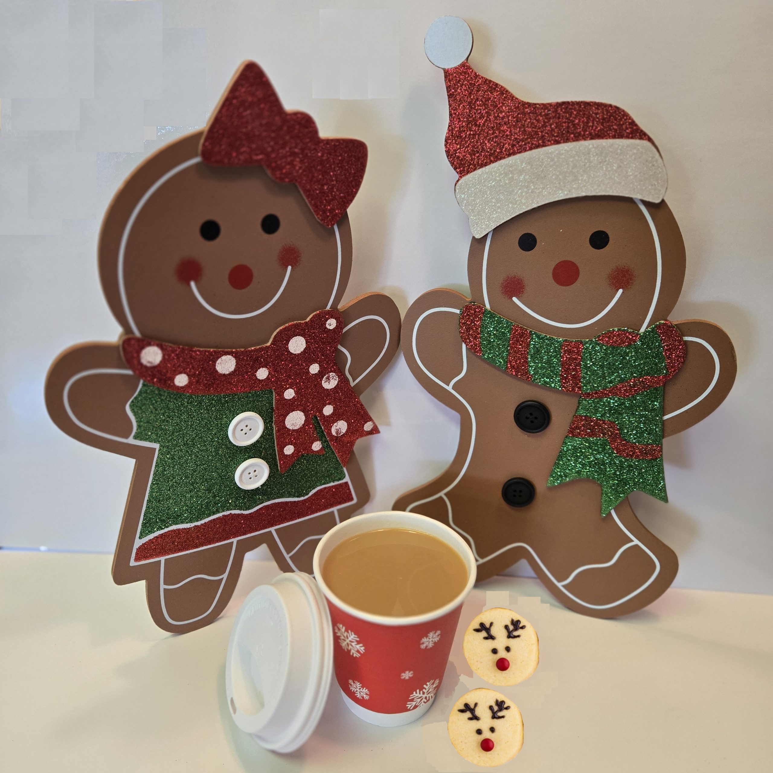 GINGERBREAD-DISPLAY-NOV