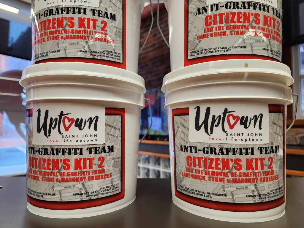 graffiti kit